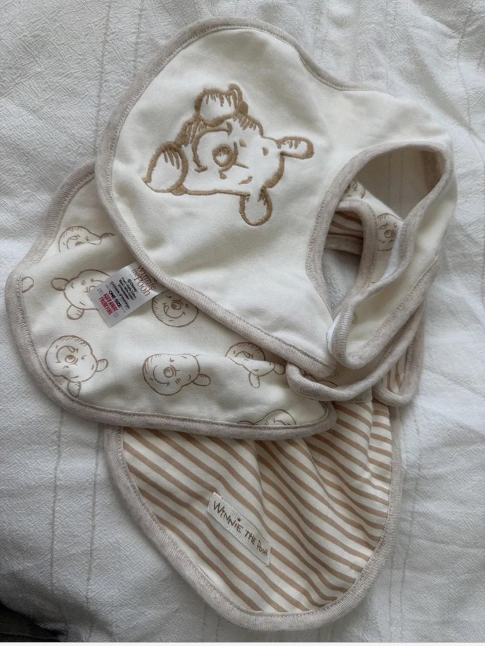 NWOT Disney Baby Winnie the Pooh Beige & White Baby Bib Set